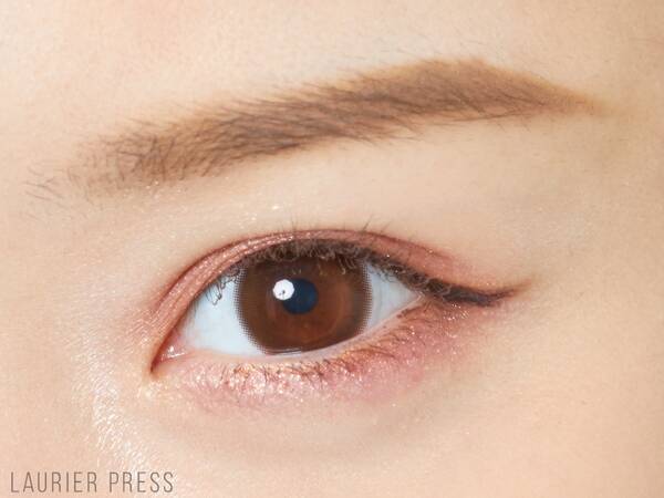 平行眉でかわいい系or上がり眉で美人見せ 2大人気眉型を徹底解剖 ローリエプレス