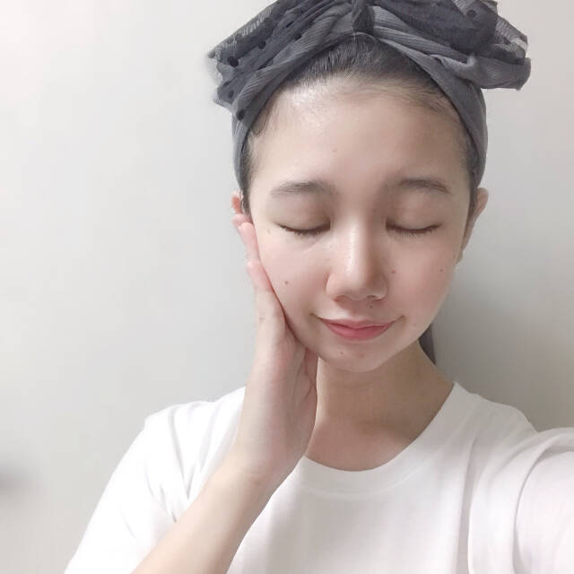 ズボラ女子も大満足 塗って寝るだけで毛穴ケアできるジェルマスク ローリエプレス