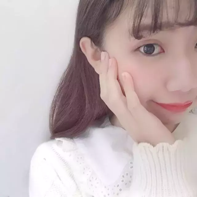 憧れの二重に 不器用でもできる接着しない折り込み式アイプチを使ってみた ローリエプレス