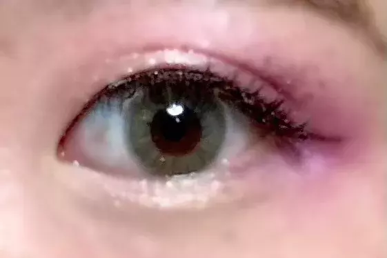 ディズニーランドでやりたいプリンセス風アイメイクやり方紹介 ハロウィンバウンドにも ローリエプレス