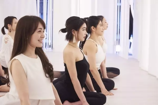 おしゃれなヨガグッズで気分が上がる!ヨガウェア&マットの人気ブランドまとめ♡の7枚目の画像