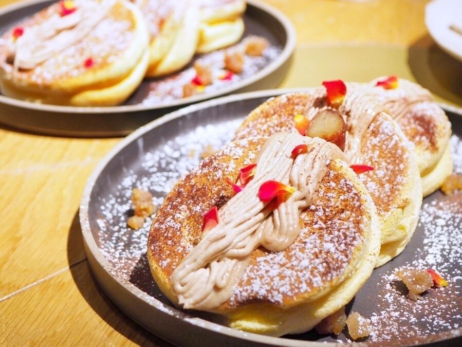 秋スイーツの季節到来♡　モンブランパンケーキが食べられるカフェまとめの1枚目の画像
