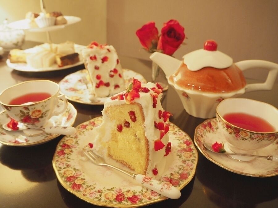 バラのシフォンケーキが人気　空間もメニューも素敵なカフェアコリット♡の7枚目の画像