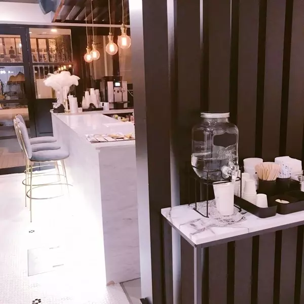 大阪で話題の韓国風カフェ おしゃれな 大阪カフェ 3選 ローリエプレス