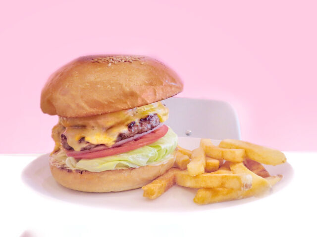 インスタ映え確実◎　“ピンクなハンバーガーショップ“がかわいすぎ♡の5枚目の画像