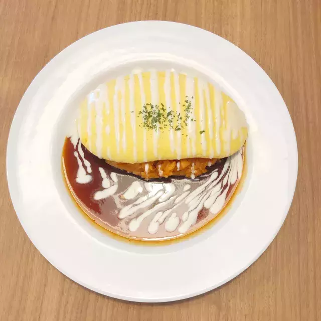 金沢で味わえる トロトロオムライス ローリエプレス 金沢で味わえる トロトロオムライス ローリエプレス
