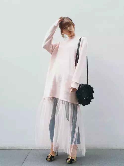 160cm以下でもスタイル抜群に 紗栄子のファッションテクを大解剖 ローリエプレス