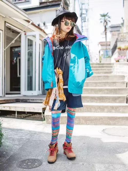 夏フェスコーデは動きやすさを重視 気をつけたいファッションポイント ローリエプレス 夏フェスコーデは動きやすさを重視 気をつけたいファッションポイント ローリエプレス