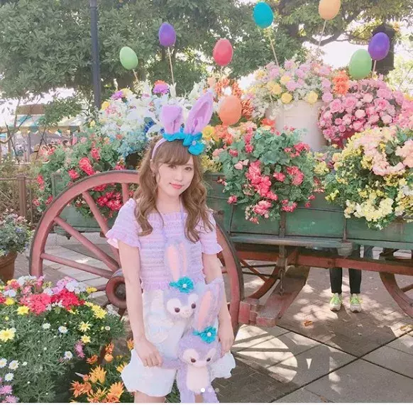 季節別 ディズニーコーデ40選 カップル 友達との双子コーデにチャレンジしよ ローリエプレス