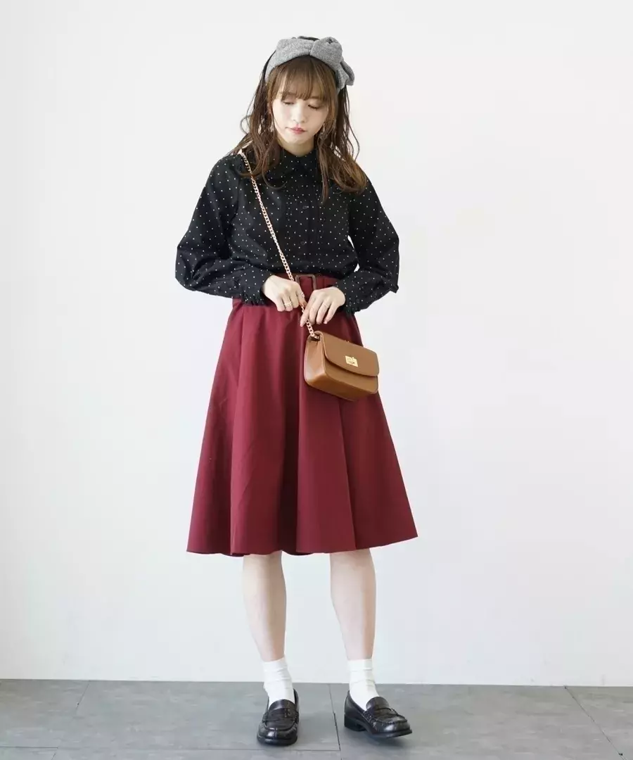 手持ち服にプラスしたい 冬はガーリー小物でかわいい自分に変身 ローリエプレス 手持ち服にプラスしたい 冬はガーリー小物でかわいい自分に変身 ローリエプレス