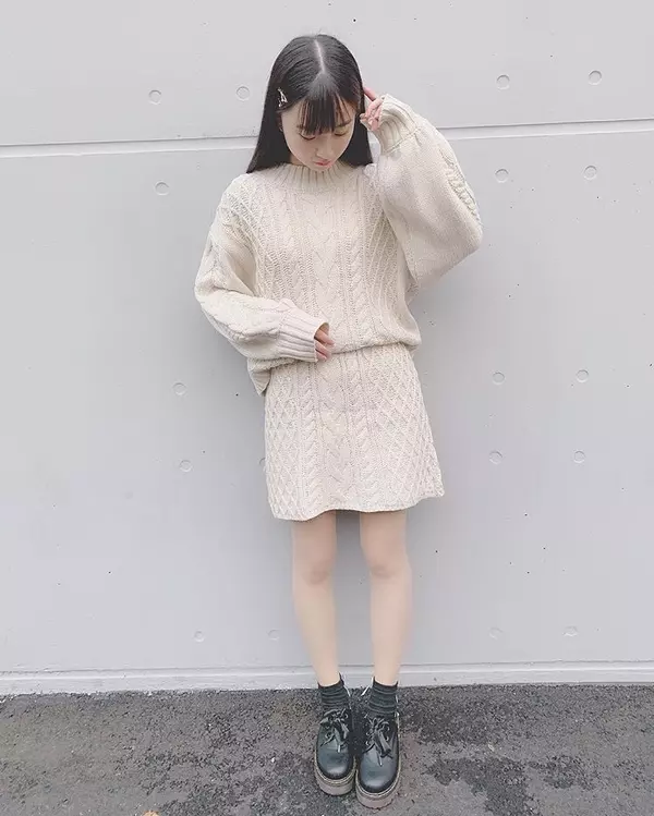 みんなの視線を集めちゃう 愛らしさ1 の ニットセットアップ ローリエプレス