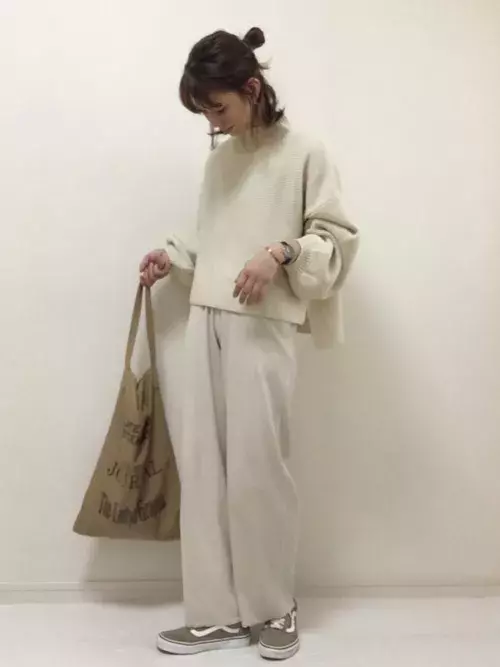 ワントーンコーデのポイントカラー別 マネしやすいのにおしゃれ見え ローリエプレス