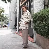 ワンピース スニーカーで大人可愛く おすすめコーデを種類別に紹介 ローリエプレス