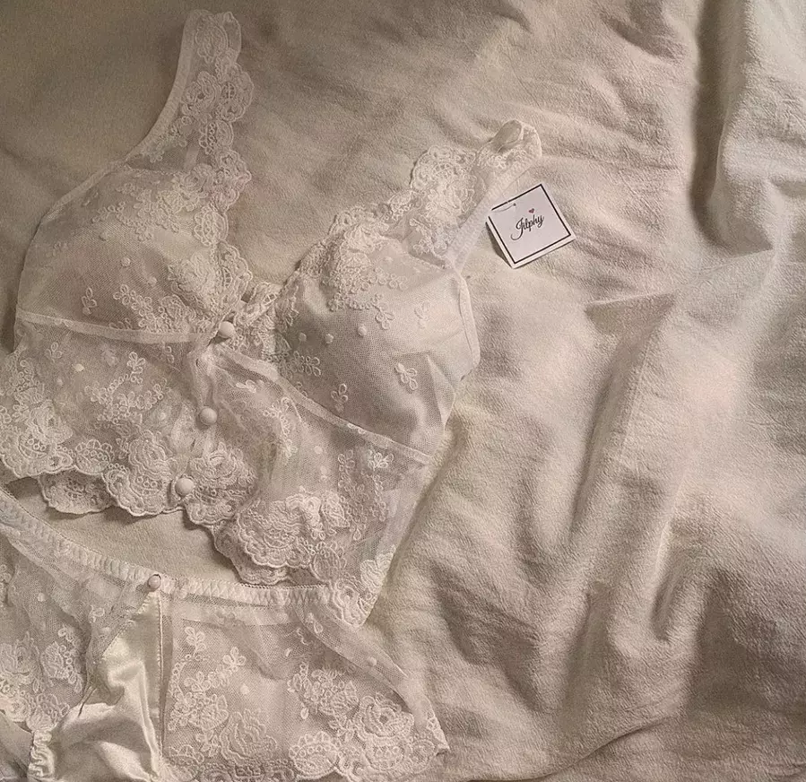 色っぽかわいいランジェリーブランド5つ おしゃれ下着が買えるショップをチェック ローリエプレス