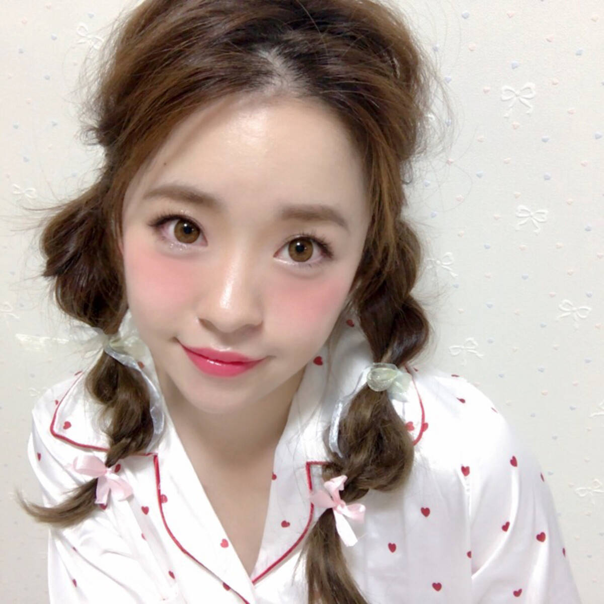 インスタ映え間違いなし パジャマパーティーで使える簡単ヘアアレンジ ローリエプレス