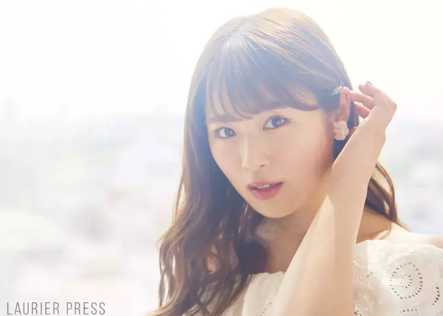 小顔も叶う アイドル前髪 の作り方 ライブの日もなぎちゃん流 ローリエプレス 小顔も叶う アイドル前髪 の作り方 ライブの日もなぎちゃん流 ローリエプレス