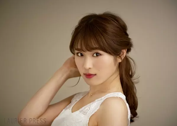 なぎちゃんが教える デート向け簡単ヘアアレンジ プレゼントあり ローリエプレス