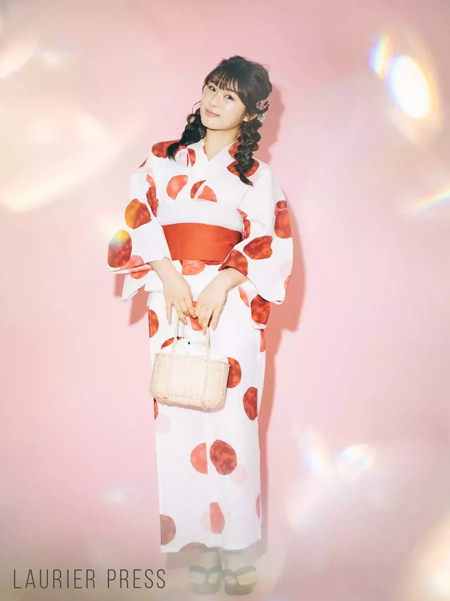 かわいいorきれいめ 浴衣に合わせたおしゃれ見えヘアアレンジ ローリエプレス