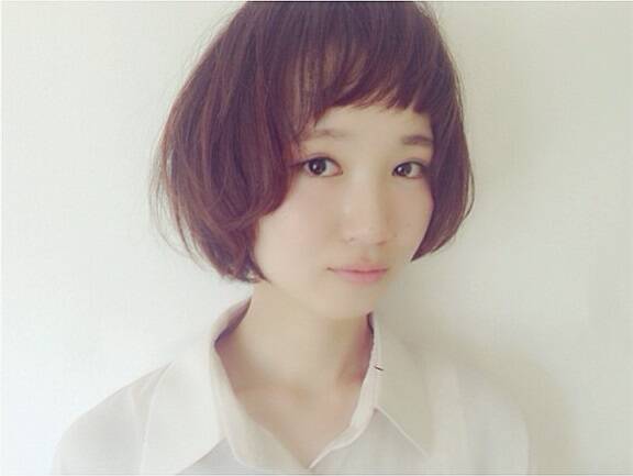 ショートヘアのかわいい髪型 30選 簡単にできるヘアアレンジも注目 ローリエプレス