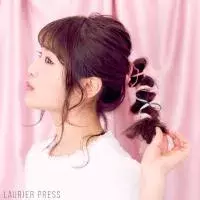 かなかな ステファニーの ロングヘア ボブヘアおそろいヘアアレンジ ローリエプレス