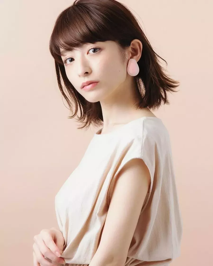 ショートボブの子に似合うヘアアレンジまとめ ハーフアップなど11選 ローリエプレス