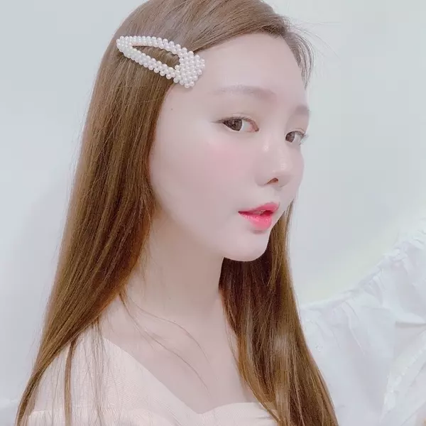 韓国アイドルに近づける 簡単かわいいヘアアクセサリーアレンジ