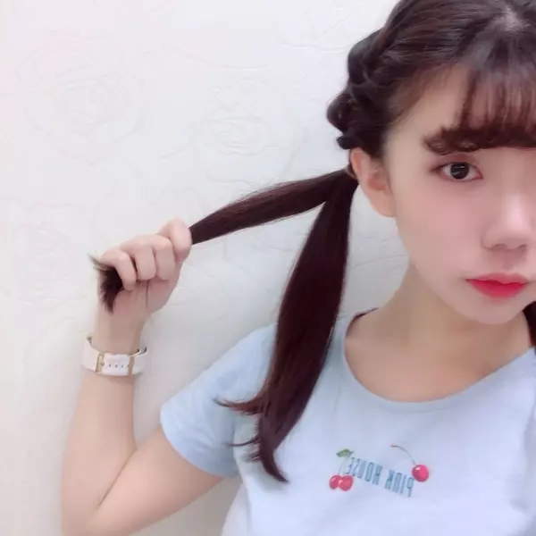 不器用さん必見 ナナコスターでつくる簡単ガーリーヘアアレンジ ローリエプレス