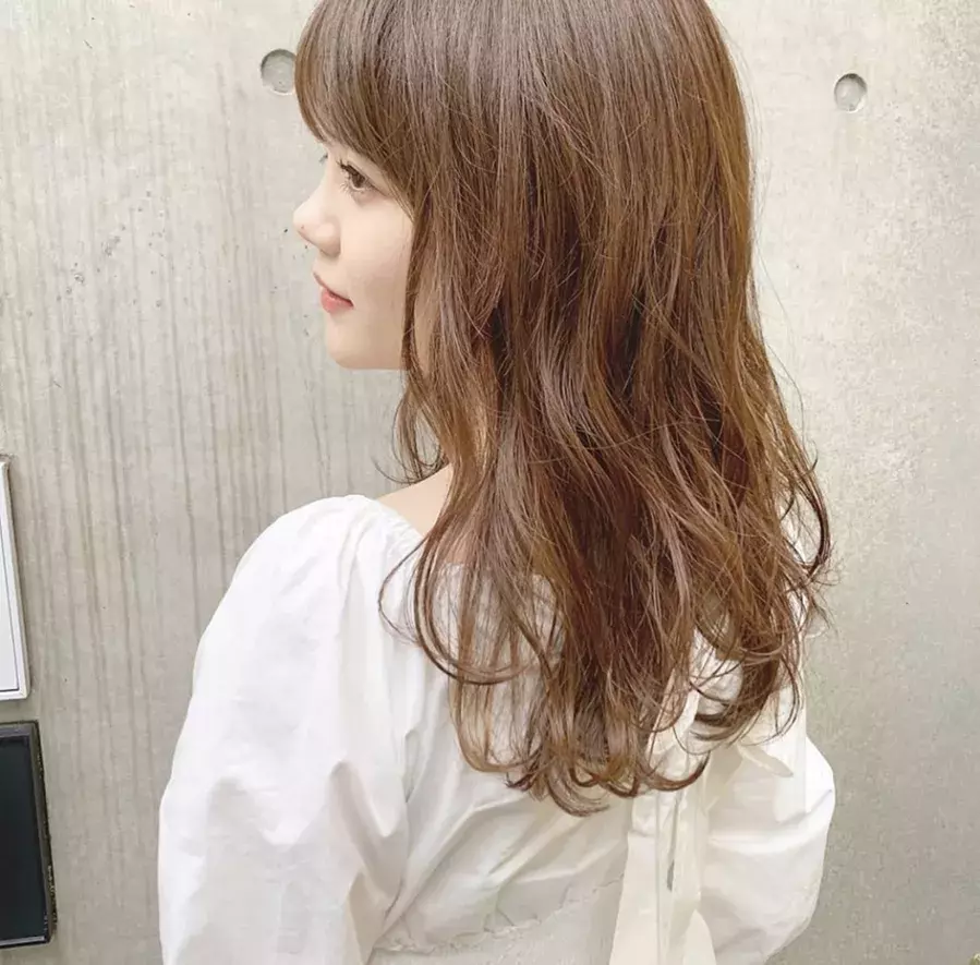 春よりかわいい 夏のモテ 褒められヘアカラー特集 ダークトーンに飽きたらやりたいヘアカタログ ローリエプレス