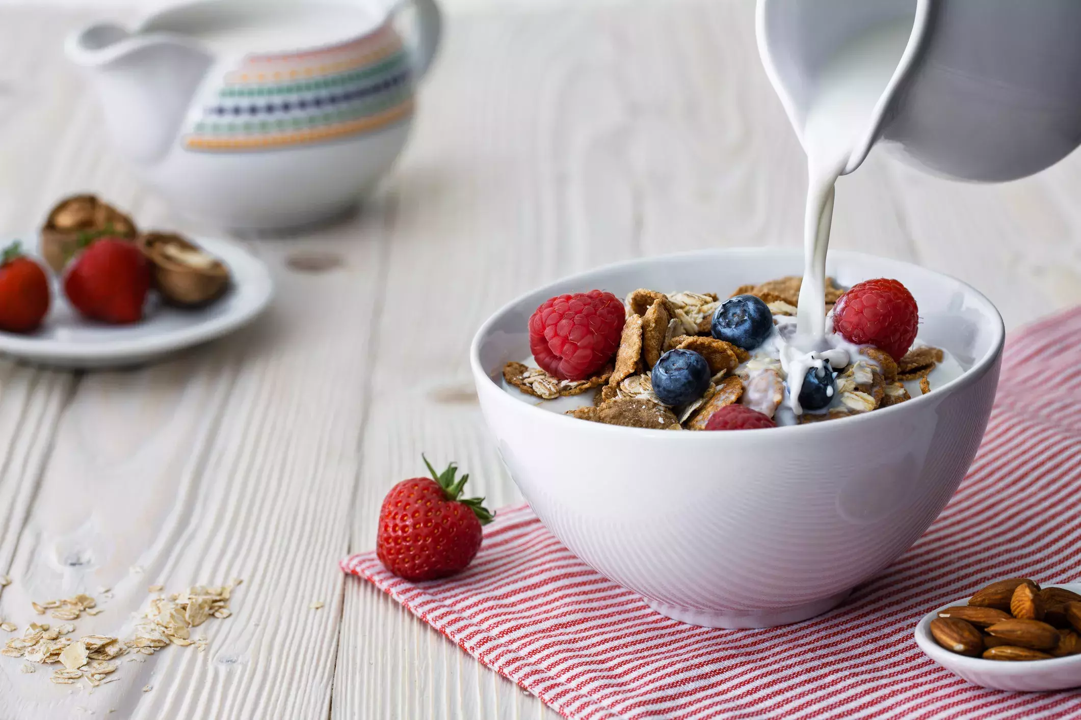 朝食に冷たいシリアル食べてない 代謝アップに効果的な食べ方のコツ ローリエプレス