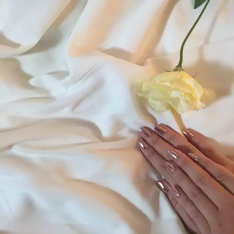 花のある暮らし から学ぶ お花を使ったおしゃれ写真の撮り方 ローリエプレス 花のある暮らし から学ぶ お花を使ったおしゃれ写真の撮り方 ローリエプレス