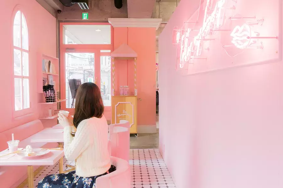 絶対キュンとするピンクの世界 Cafe Honey Mi Honey 東京カフェジェニック05 ローリエプレス