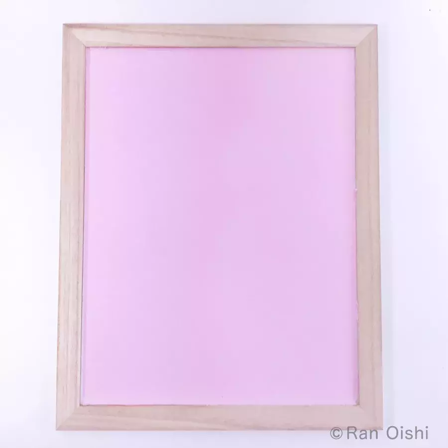 コスメをかわいく収納 貼るだけ メイクアップボード 100均ガーリーdiy ローリエプレス