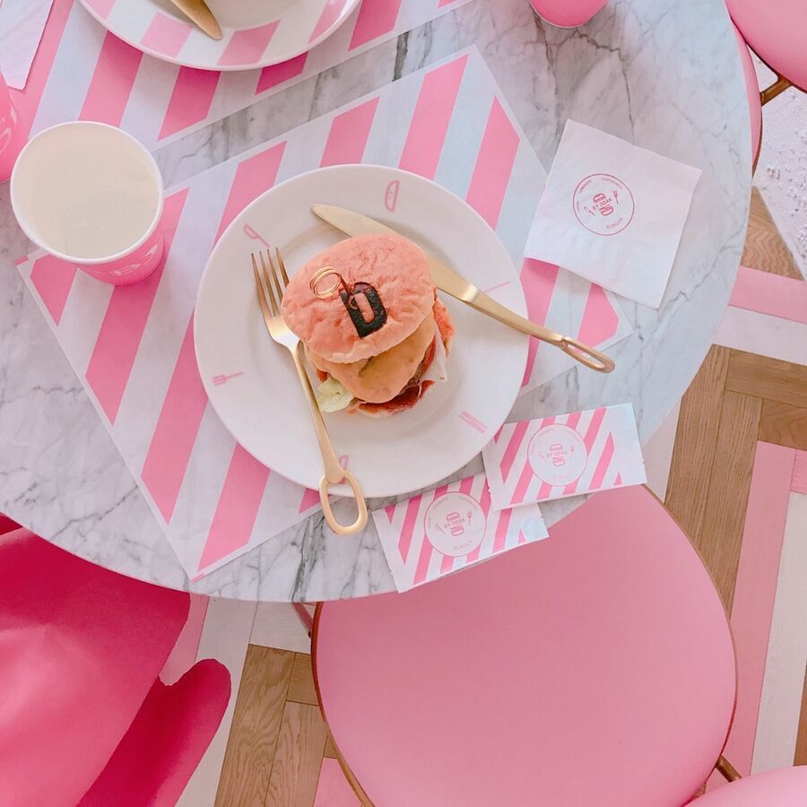 韓国カフェマニアがおすすめする　超かわいいピンクのカフェまとめ♡の1枚目の画像