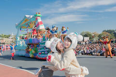 #中島姉妹 が行く♡ ディズニー・ギフト・オブ・クリスマスのパレード