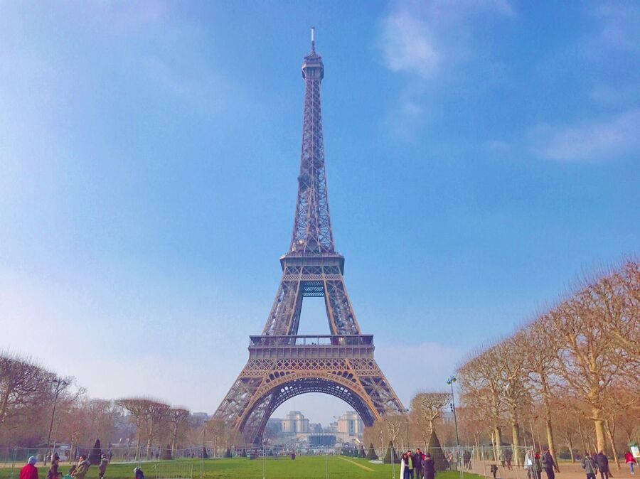 パリと言えば“エッフェル塔”