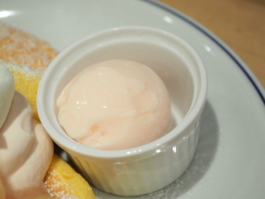 今だけ♡　期間限定・桃のパンケーキが食べられるおすすめカフェ♡の24枚目の画像