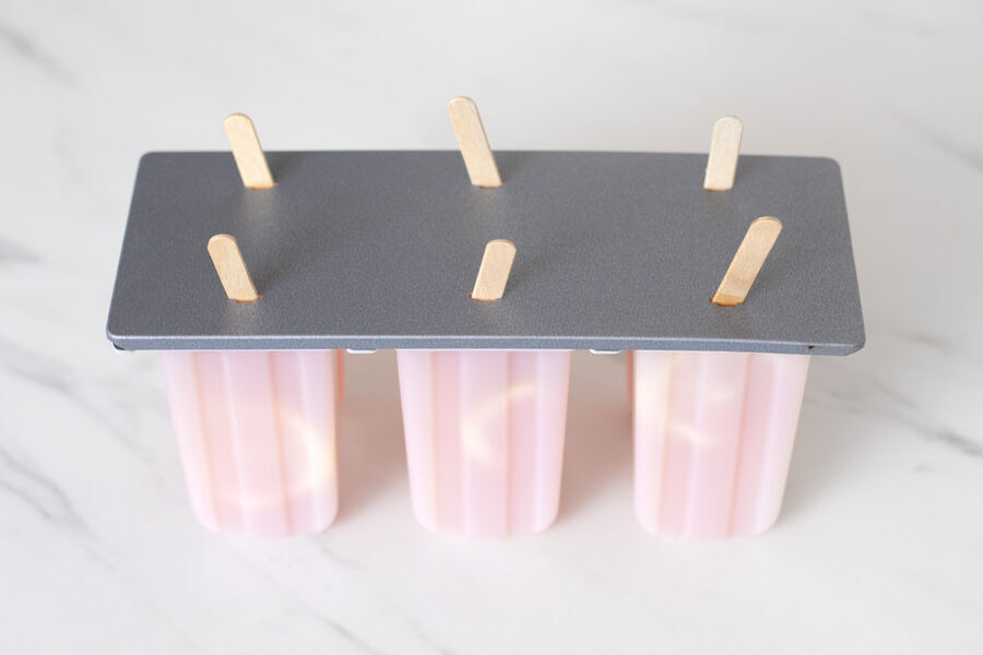 果汁100%のヘルシーおやつ♡　ピンクレモネードアイスキャンディの作り方の13枚目の画像