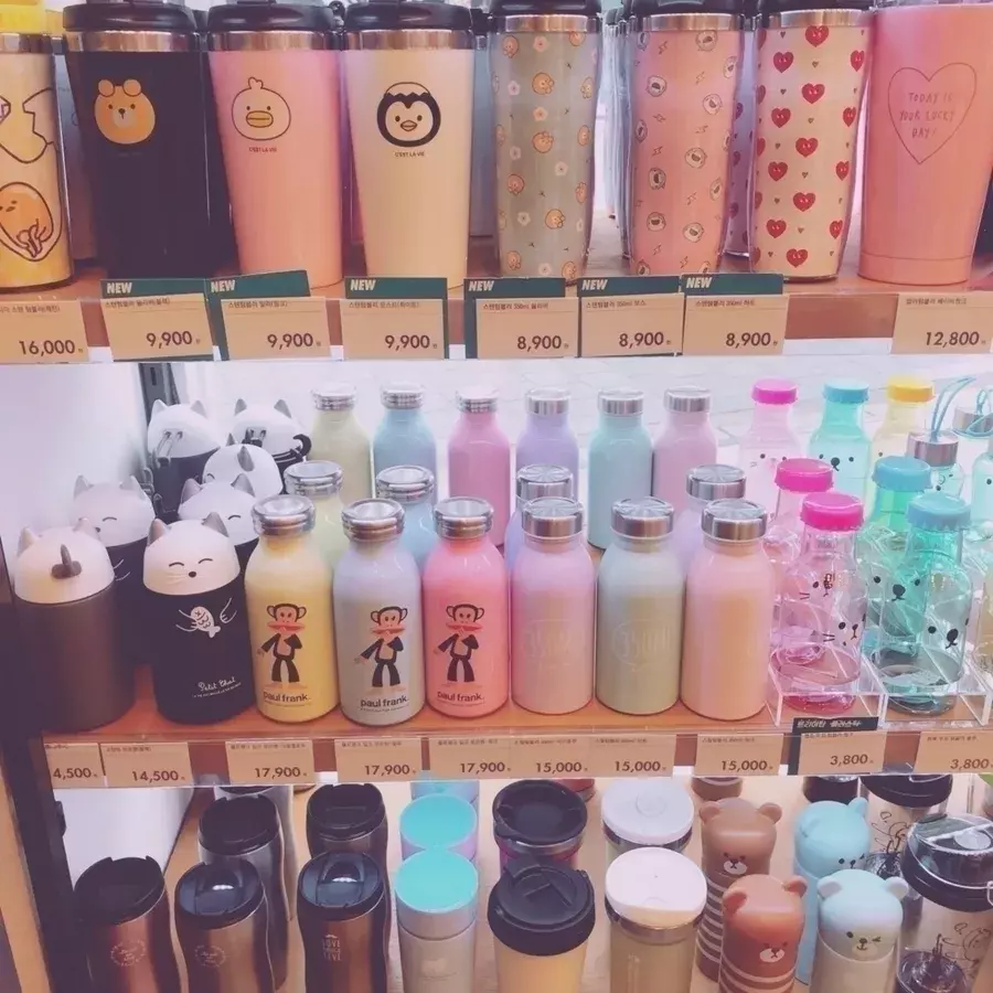 韓国女子のバッグの中身がおしゃれな秘訣 人気雑貨店 Artbox をチェック ローリエプレス 韓国女子のバッグの中身がおしゃれな秘訣 人気雑貨店 Artbox をチェック ローリエプレス