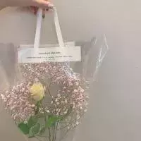 毎日がんばるあなたへ マイメロディから届くうれしいお花の定期便スタート ローリエプレス