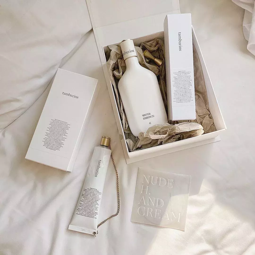 ハンドクリームのおすすめランキング18選 いい香りで女子力あげてこ ローリエプレス ハンドクリームのおすすめランキング18選 いい香りで女子力あげてこ ローリエプレス