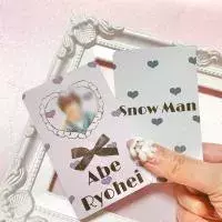 透明トレカ の作り方 透け感がおしゃれで今っぽトレカ 100均アイテムで作るオタ活グッズdiy ローリエプレス