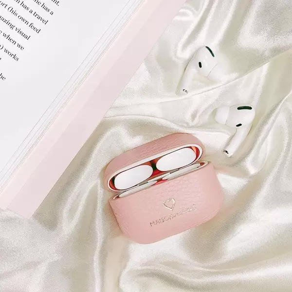 Airpodsケース名入れ オリジナル印刷がしたい 人気デザイン ブランドをチェック ローリエプレス