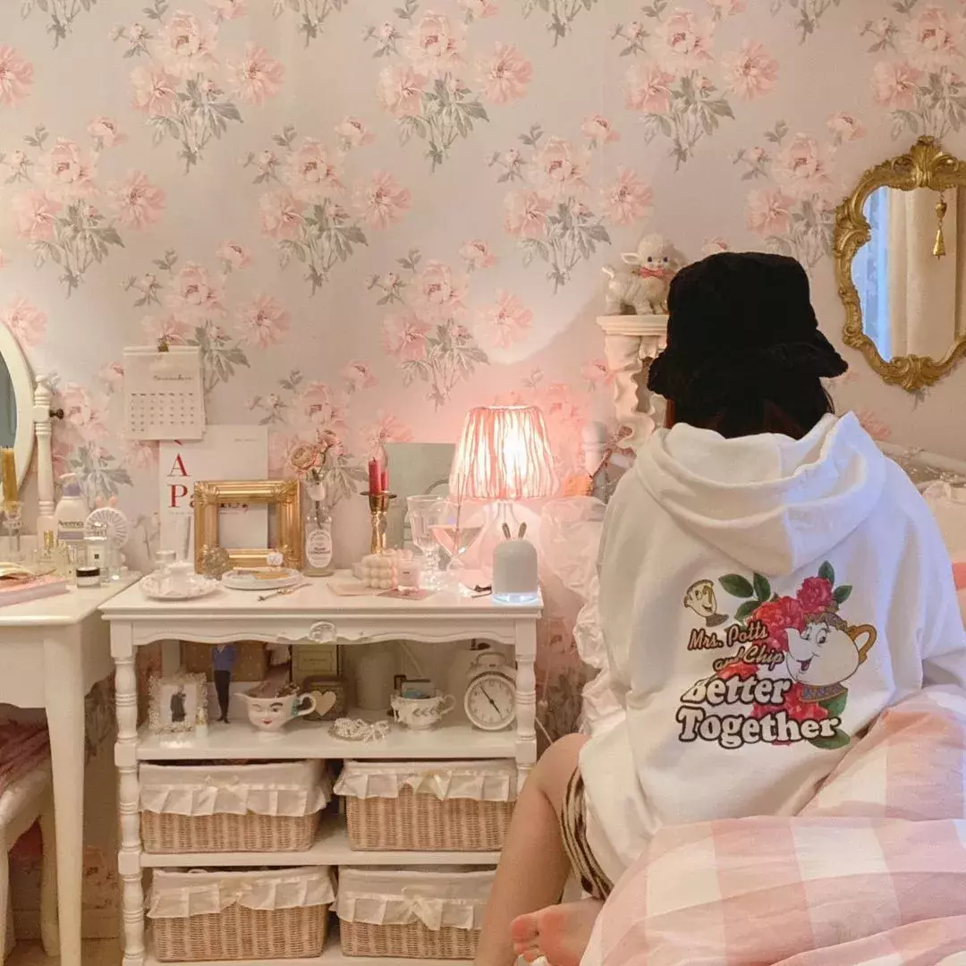 1人暮らしワンルーム買ってよかったものランキング！【インテリア＆家電】 - ローリエプレスのアイキャッチ画像