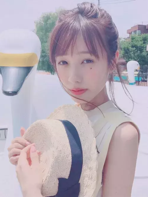 恋愛運が上がる12星座別この夏おすすめのヘアスタイル ローリエプレス