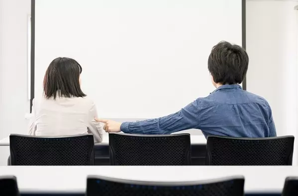 なにを考えてるのわからない 好きな女子に冷たい態度をとる男子のホンネって ローリエプレス