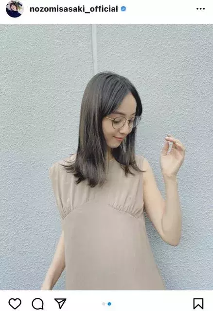 顔ちっちゃ 爽やかで素敵 佐々木希 清涼感あふれるワンピース メガネ姿に注目集まる ローリエプレス 顔ちっちゃ 爽やかで素敵 佐々木希 清涼感あふれるワンピース メガネ姿に注目集まる ローリエプレス