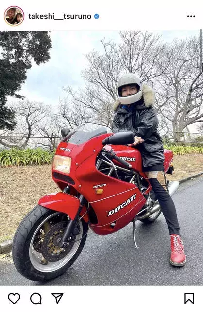 つるの剛士 22年乗っている高級バイクにまたがる姿がかっこよすぎると話題 ローリエプレス