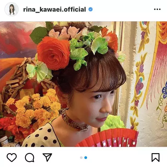 川栄李奈 生花の髪飾りを被ったド派手ショットに 流石です 色鮮やかで綺麗 と反響 ローリエプレス