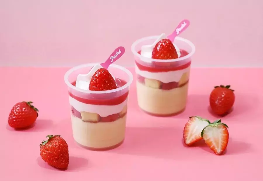 いちごの王様をお家で堪能したくなる あまおう系スイーツ のトレンド 食べたい 人気ランキング ローリエプレス