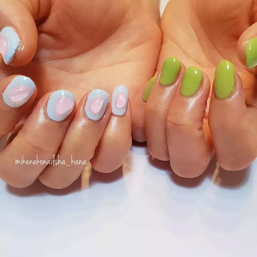 新しい私を見つける 春の洒落感アシンメトリーネイル 22 ローリエプレス 新しい私を見つける 春の洒落感アシンメトリーネイル 22 ローリエプレス